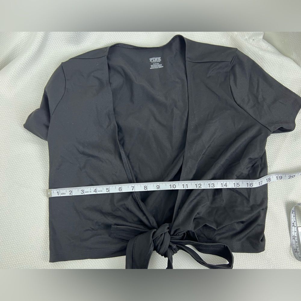 Victoria’s Secret Pink Ultimate Fitted Open Tie Waist Yoga Crop Top Black Medium - Picture 3 of 12